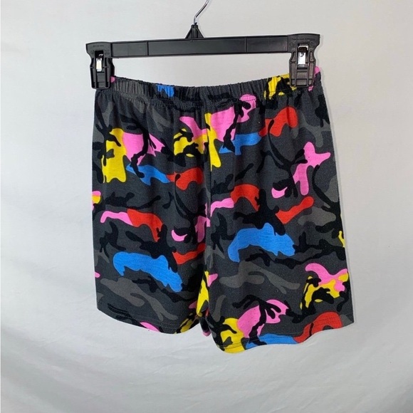 Shorts - Picture 5 of 5